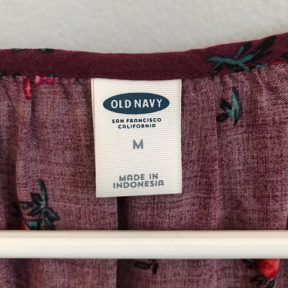 Old Navy blouse